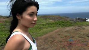Rina Ellis is have a great time fucking and playing in Hawaii. xxx video