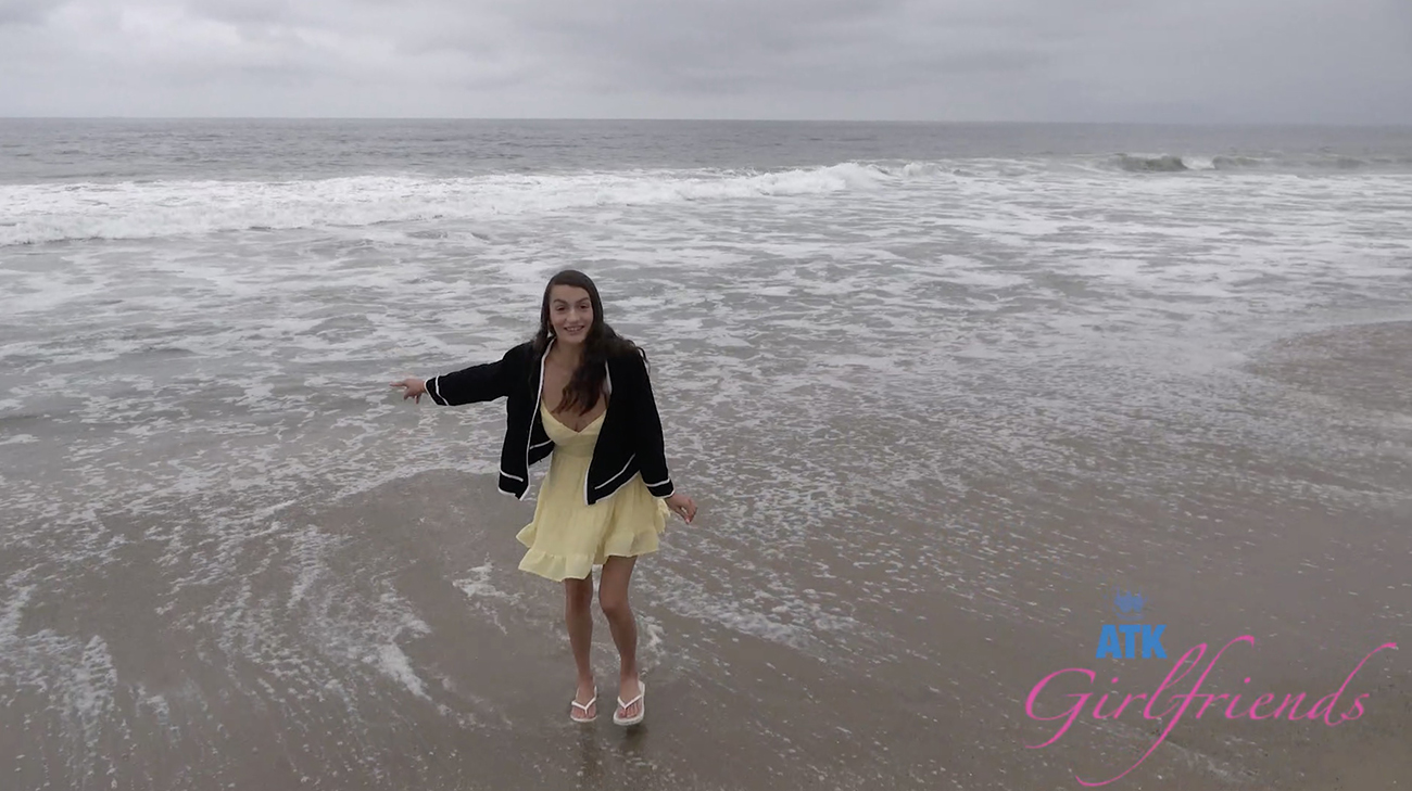 ATK Girlfriends - Summer Renee Malibu Part 1